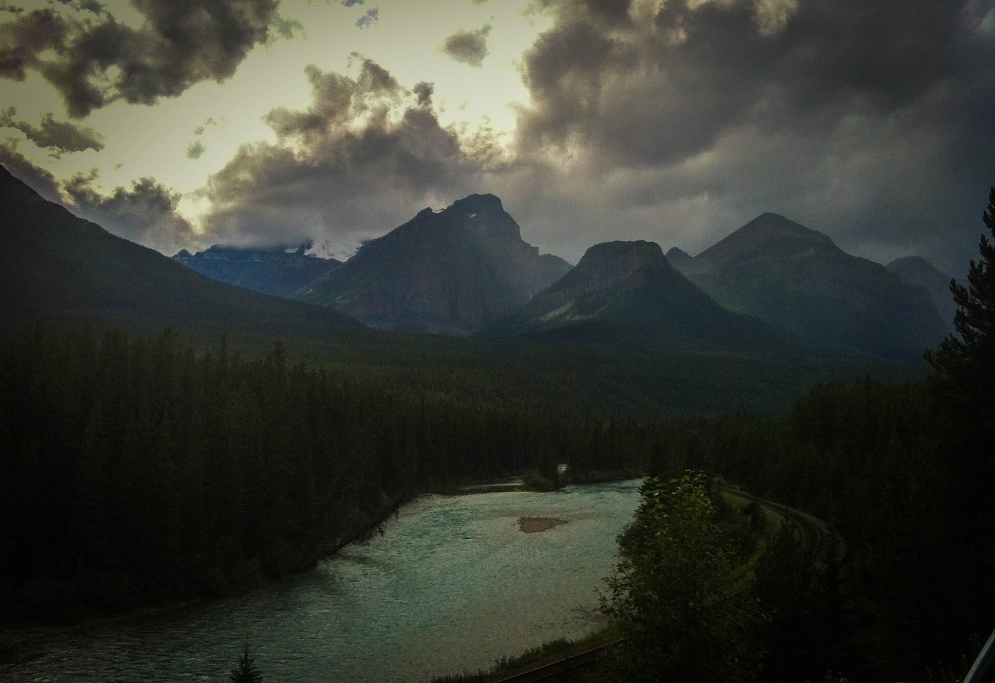 Bow River Worm